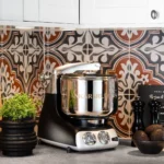 Ankarsrum Assistent Original 6230 Stand Mixer | Matte Black - Image 2