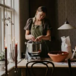Ankarsrum Assistent Original 6230 Stand Mixer | Matte Black - Image 4